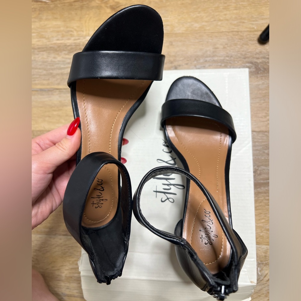 Style & co Black Ankle-Strap Mini Heels